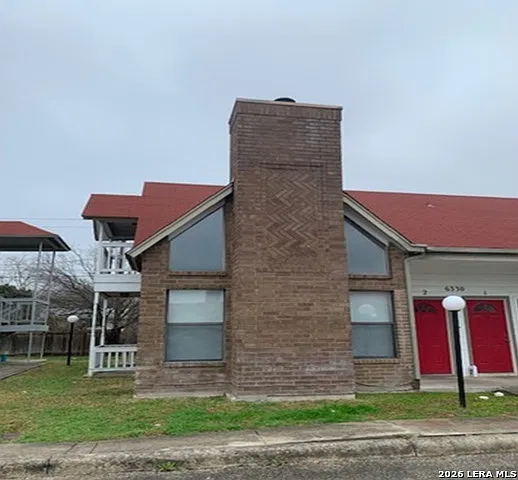 2 bed, 2.0 bath, 1098 sqft, $975 — Photo 2
