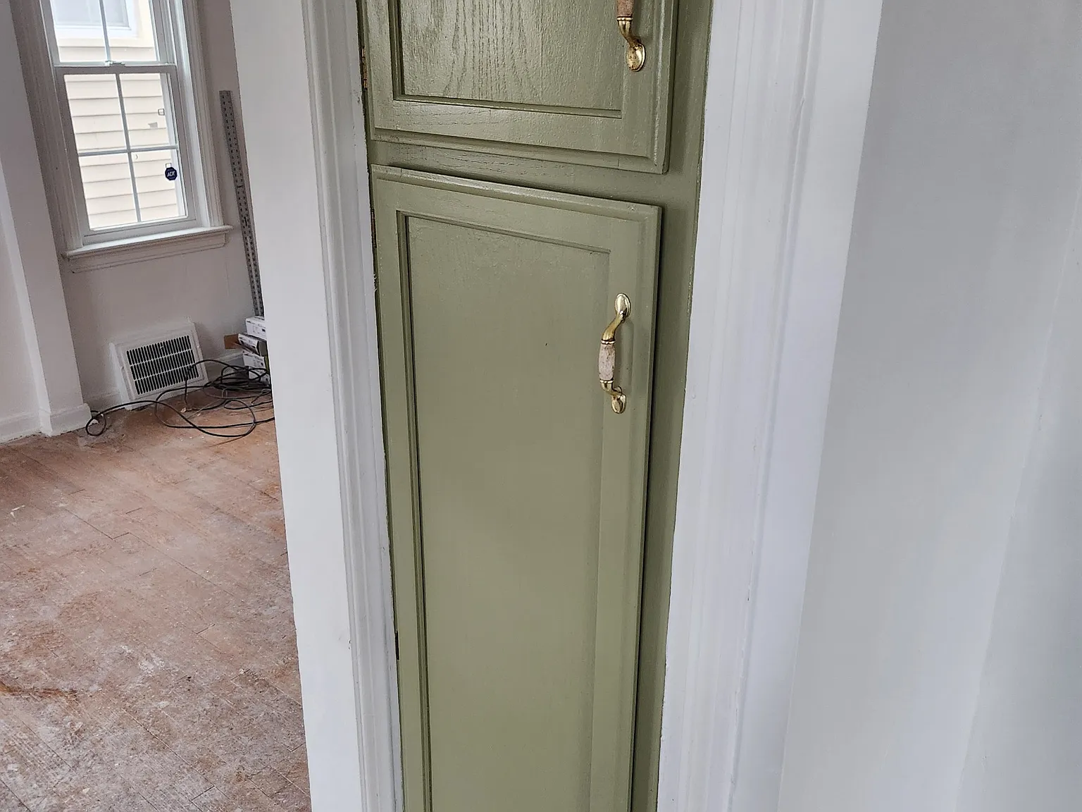 2 bed, 968 sqft, $1,700 — Photo 3