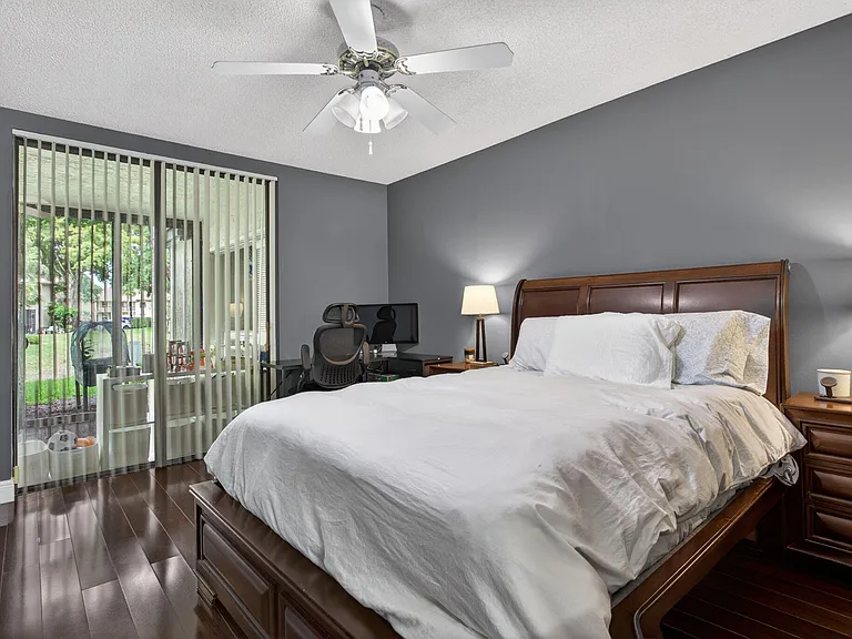 4483 Carambola Cir S #4483 — Photo 8