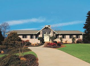 2032 Westview Point, Seneca, SC 29672