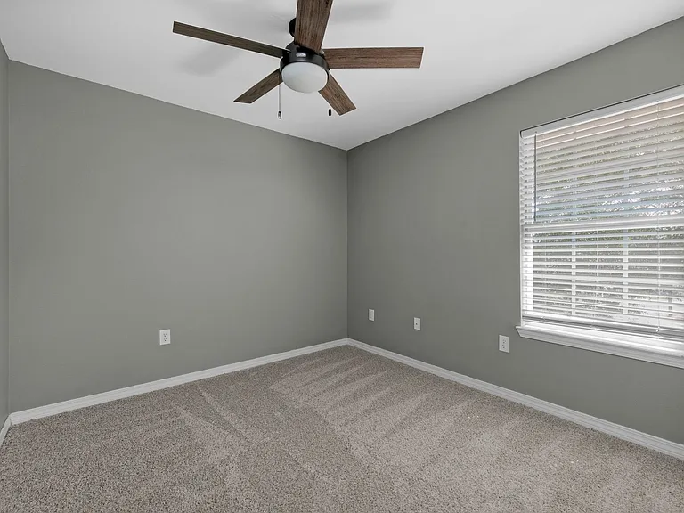 6707 Cedar Ridge Cir — Photo 17