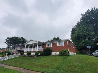 8 E Glenwood Dr, Camp Hill, PA 17011