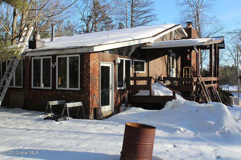 4th image of 3224 Putnam Road