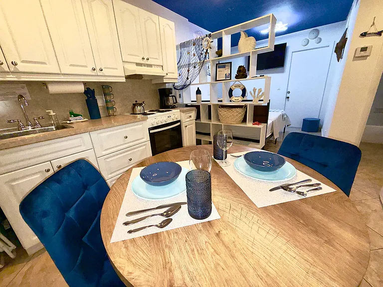330 Grant St #1-ID1077061P — Photo 6