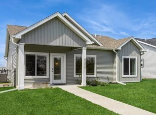 4372 Rohret Rd, Iowa City, IA 52246