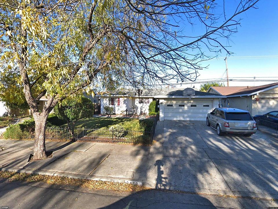 1st image of 3119 Kermath Dr