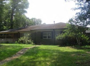 103 East St, Liberty, TX 77575