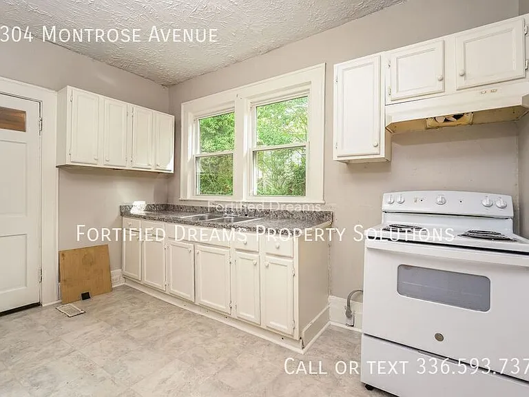 2304 Montrose Ave — Photo 4