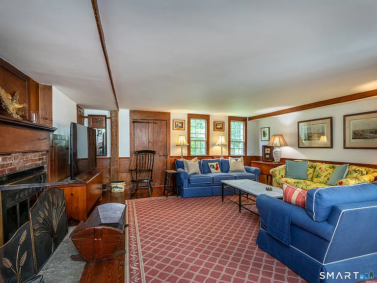 103 Litchfield Rd — Photo 8
