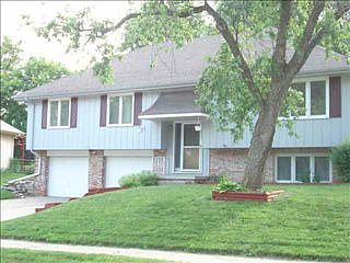 1st image of 726 Leprechaun Ln