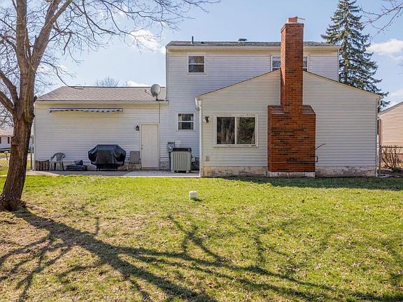 4th image of 700 Ravenna Cir