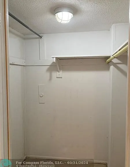 3300 N Palm Aire Dr #606 — Photo 12