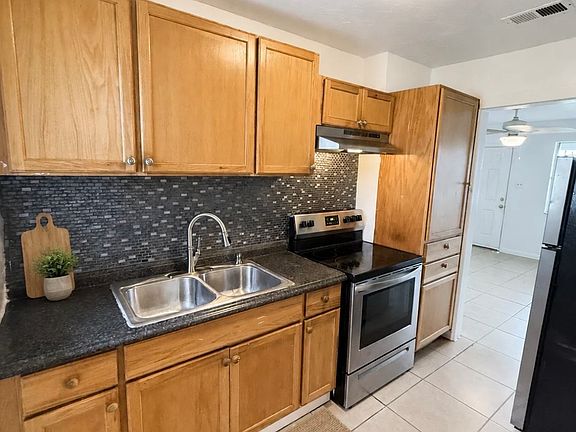 2nd image of 30 Cypress Cir Unit B