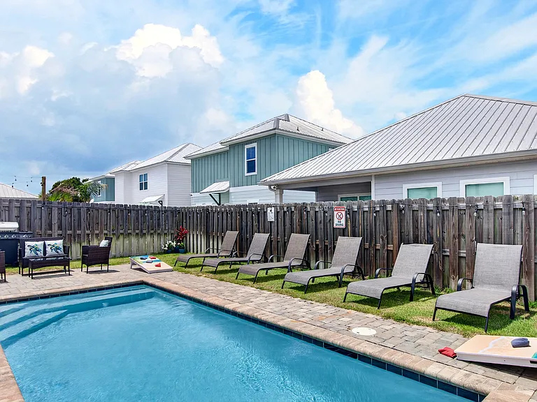 22520 Lakeview Dr — Photo 31