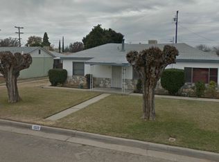 1532 4th St, Sanger, CA 93657