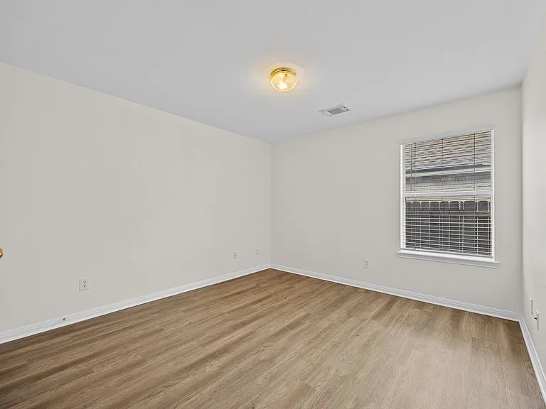 2000 Maize Bend Dr — Photo 26