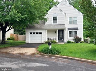 7408 Cinnabar Ter, Gaithersburg, MD 20879