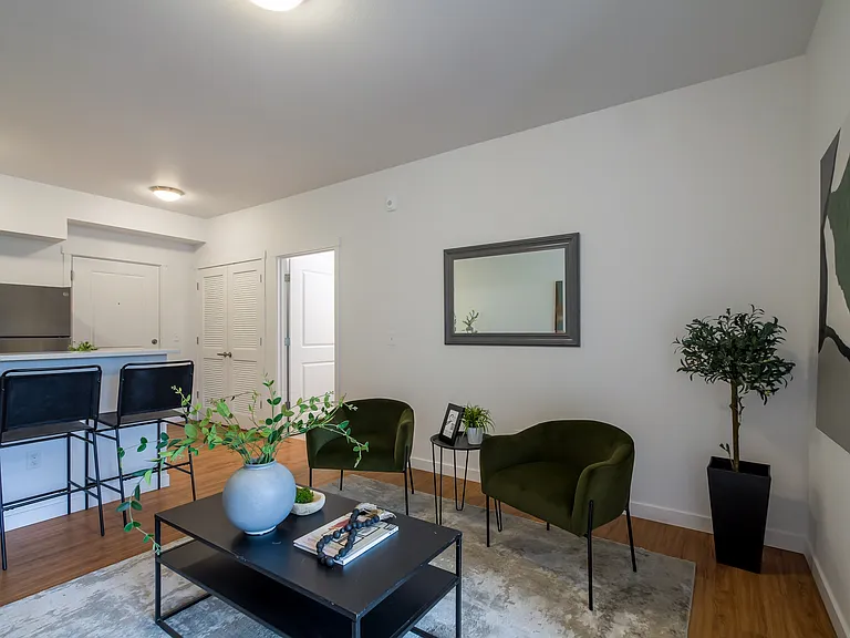 7550 N Lombard St — Photo 55