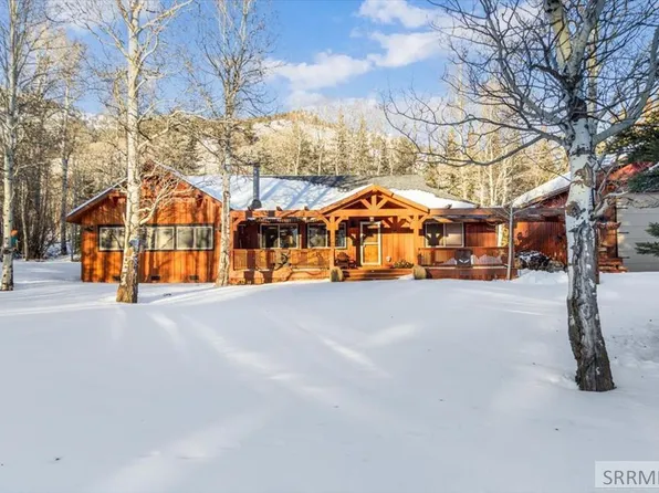 3883/3872 Lake Shore Dr, Island Park, ID 83429