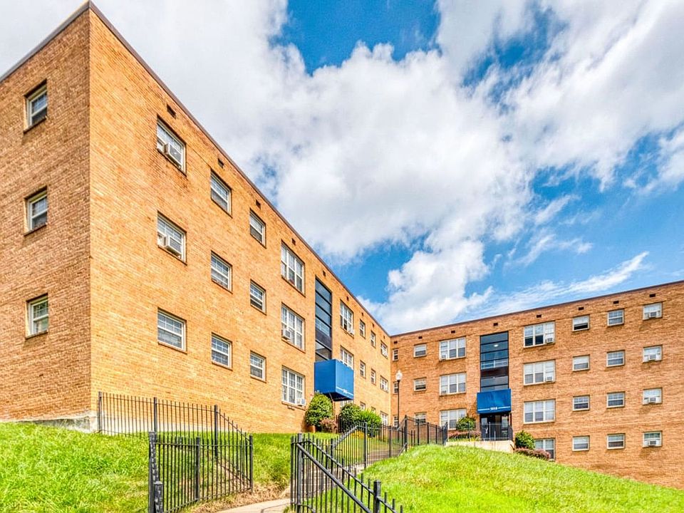 2nd image of 5000 Hunt St NE #5018-11