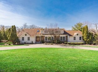 14 E Greenbrook Rd, North Caldwell, NJ 07006