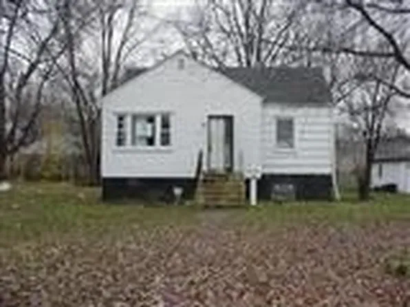 941 E 48th Pl, Gary, IN 46409