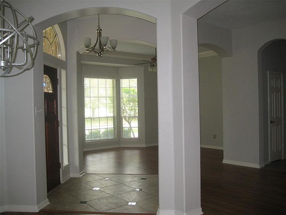 4th image of 11743 Gatesden Dr