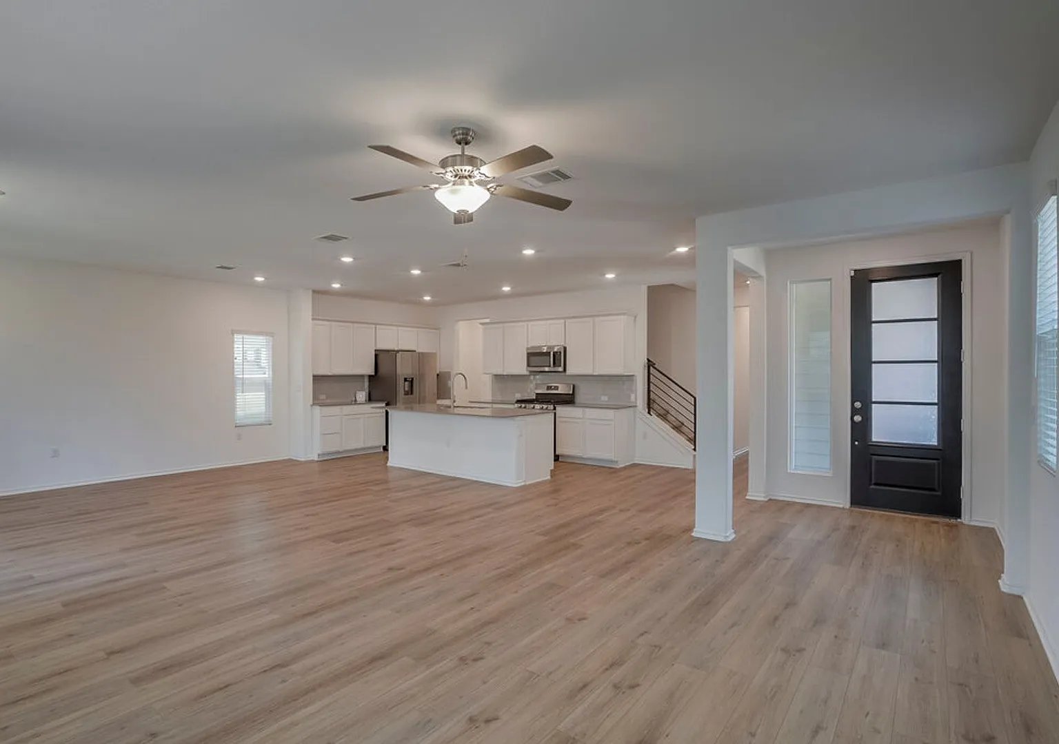 1109 Winnie Dr, Austin, TX 78748 — Photo 3
