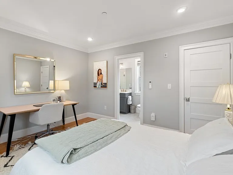 20 Tufts St #20 — Photo 12