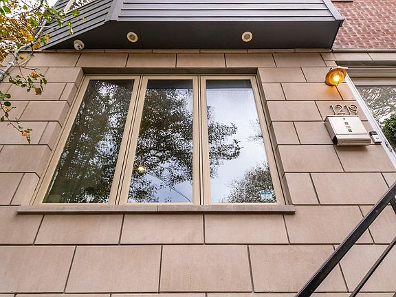 3rd image of 1219 S Marshall St