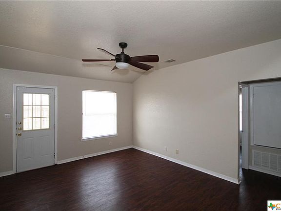 2nd image of 5205 Daybreak Dr