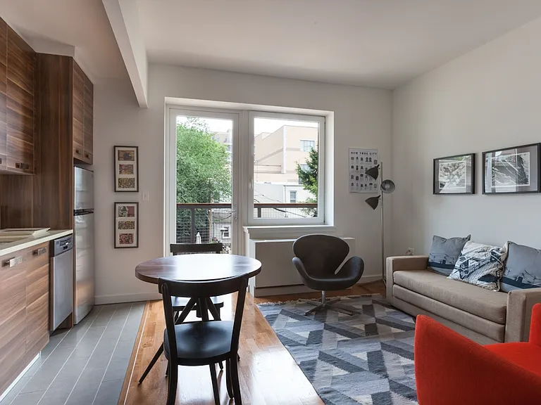 22 Caton Pl #5F — Photo 3