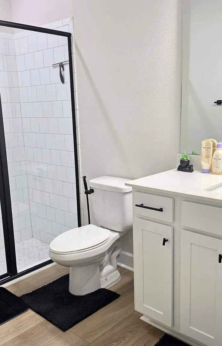 4 bed, 2070 sqft, $1,000 — Photo 4