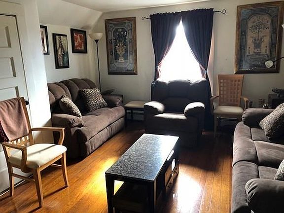 5th image of 476 Walpole St APT 3
