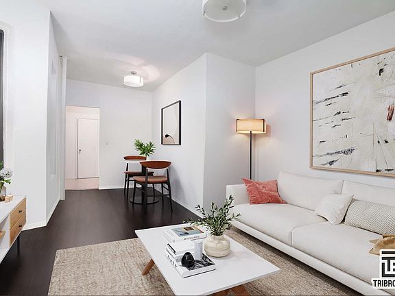 3rd image of 403 E 77th St APT 12