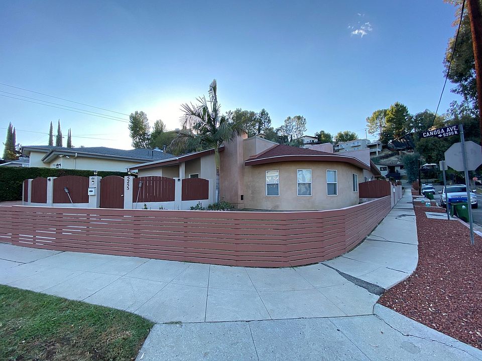 1st image of 5255 Canoga Ave