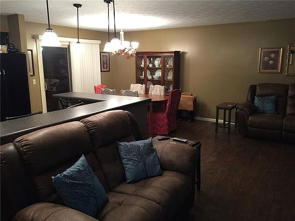 4th image of 1541 Brookfield Ln