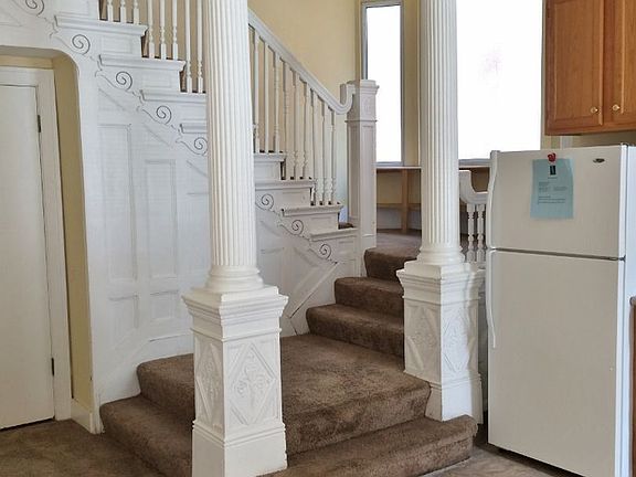 5th image of 356 N Craig St #10837788