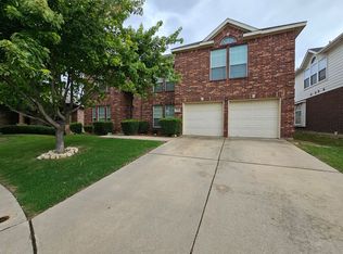 305 Cold Mountain Trl, Fort Worth, TX 76131