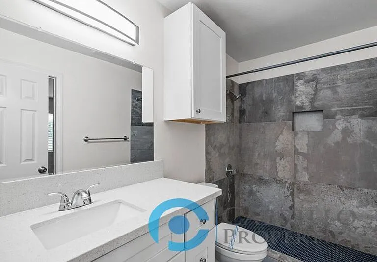 1016 Hornblend St #1 — Photo 23