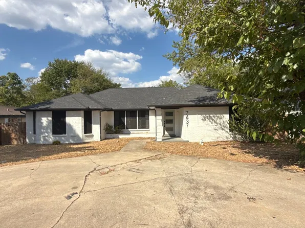 7437 Eccles Dr, Dallas, TX 75227