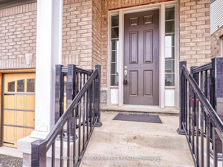 118 Broadacre Dr — Photo 1