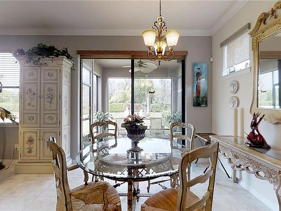 4th image of 5395 Antigua Cir