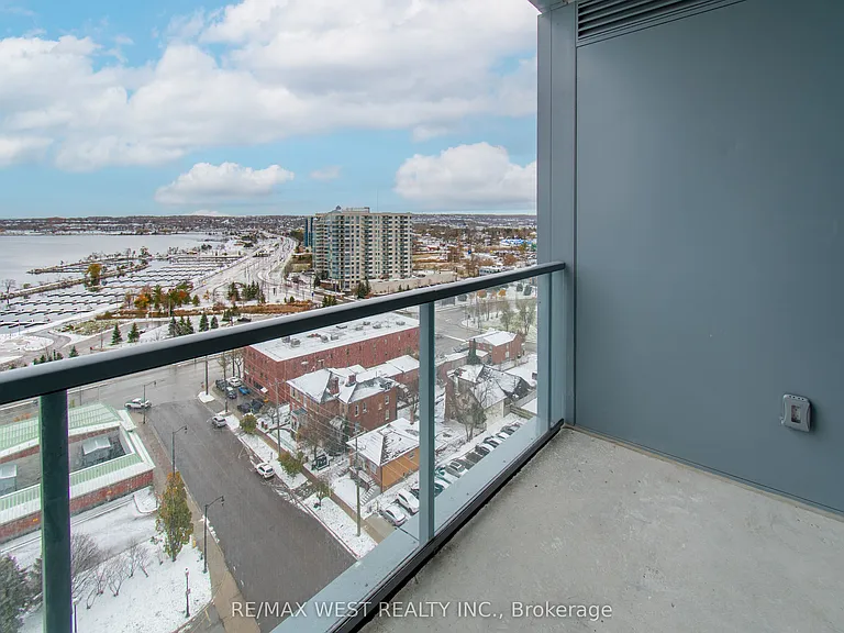 39 Mary St #1210 — Photo 14