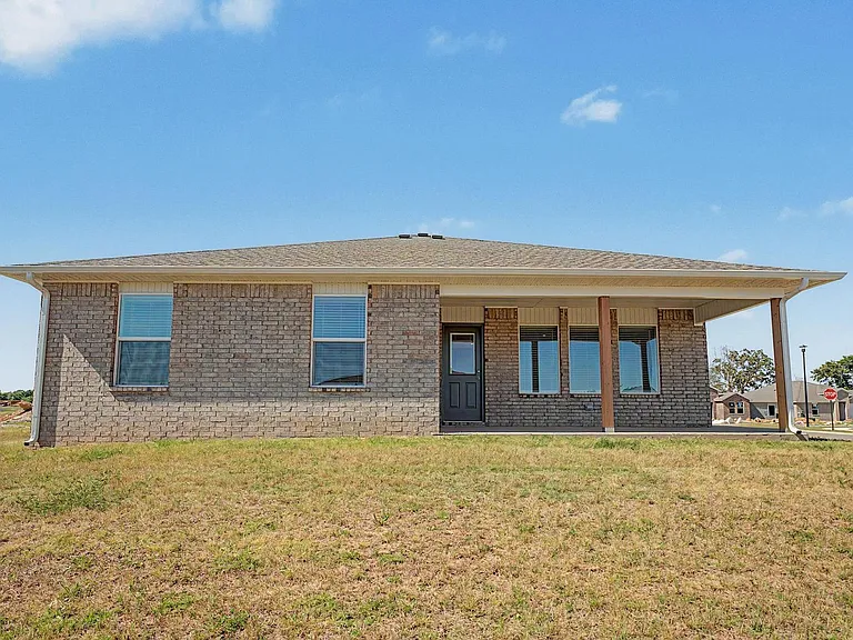 3101 Laredo Ln — Photo 20