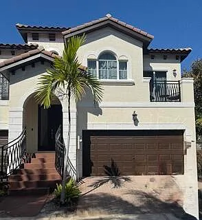 1801 Coastal Bay Blvd Photo 1