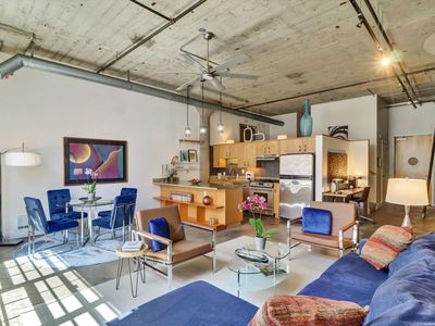 201 4th St APT 307, Oakland, CA, 94607