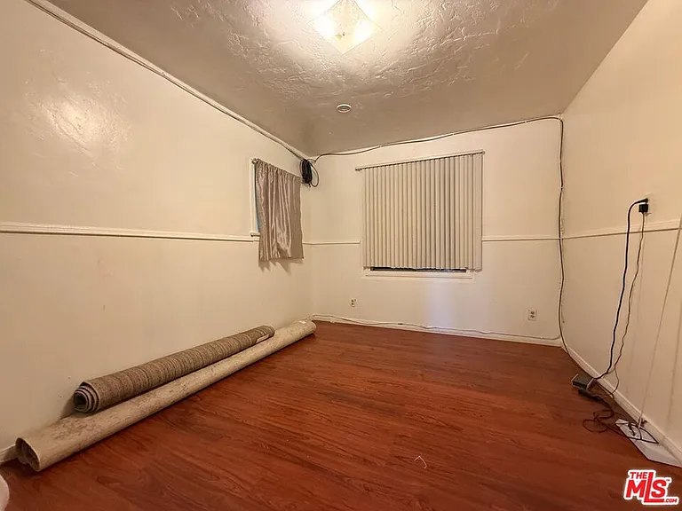 9900 Laurel Canyon Blvd — Photo 10