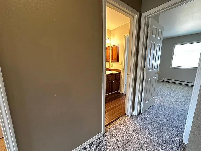 209 E 18th Ave #10 — Photo 19