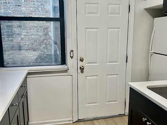 5th image of 3402 W Carmen Ave APT 3